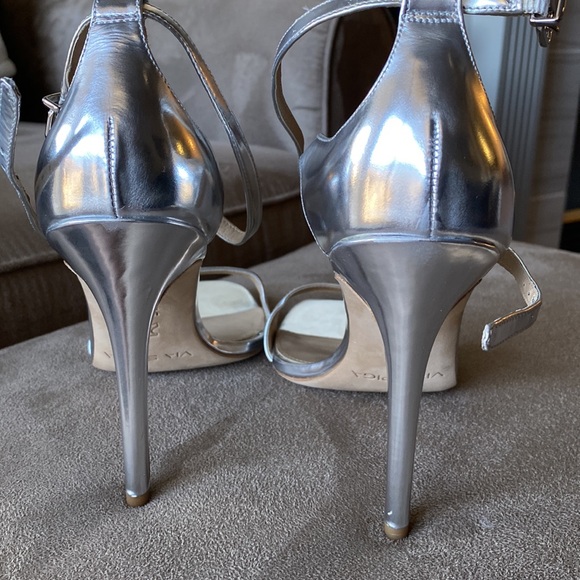 Via Spiga silver heels - Picture 5 of 7